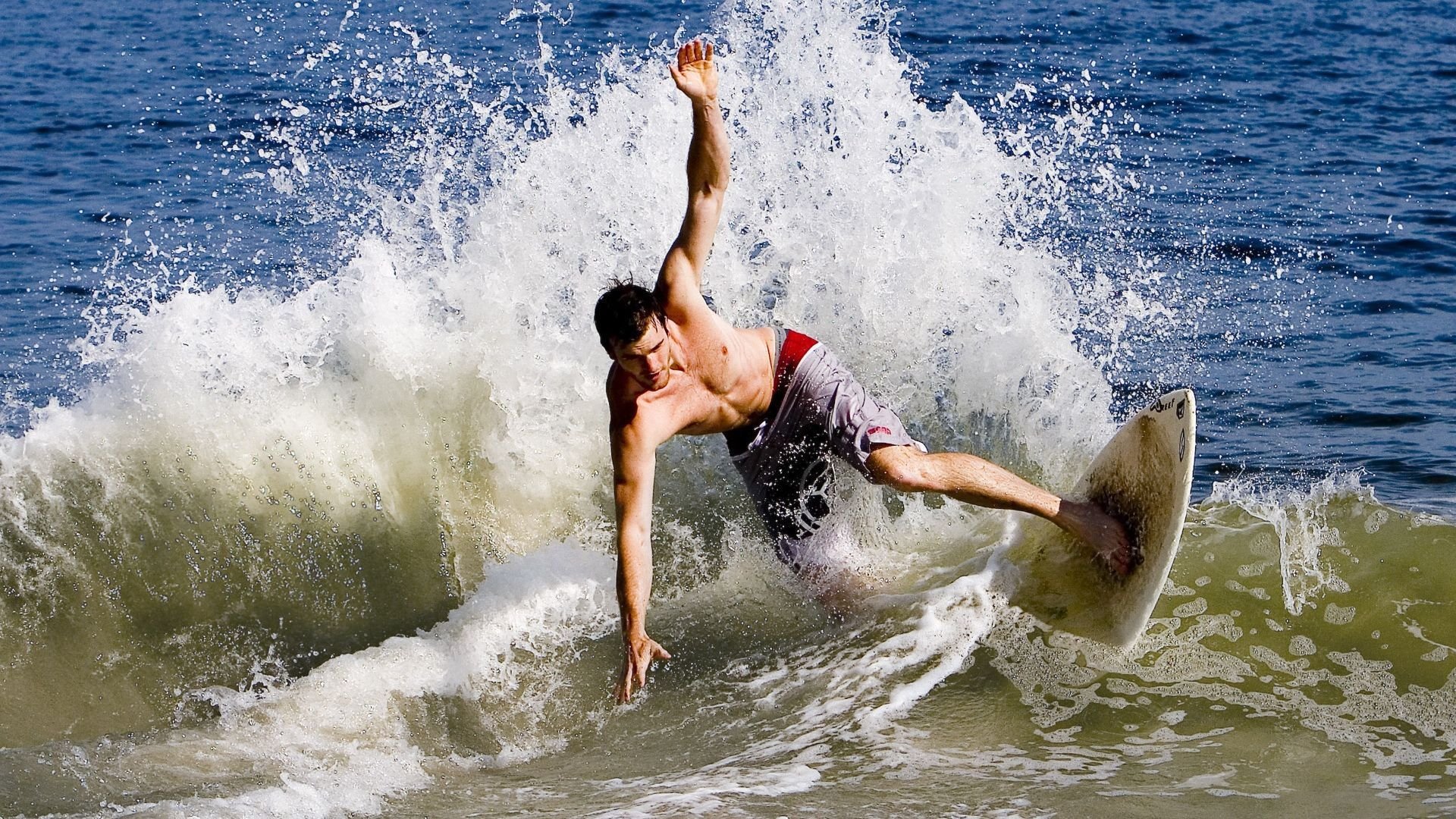 奥运周期关键战之夜，富安健洋成为胜负手